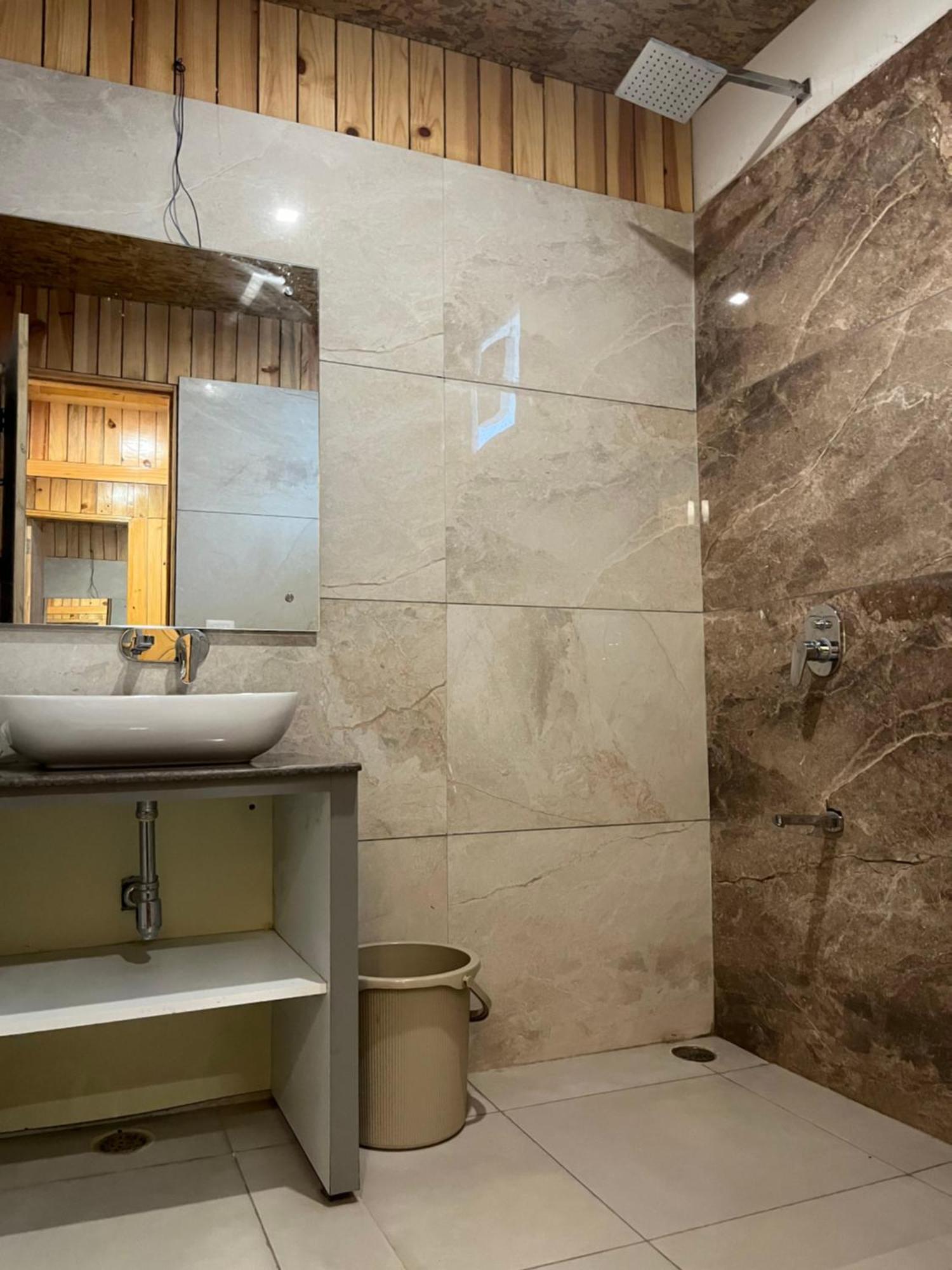 Qcent Woods Resort & Spa, Rishikesh Luaran gambar